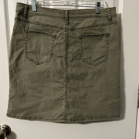 Bit & Bridle Green Jean Skirt - Picture 2 of 7